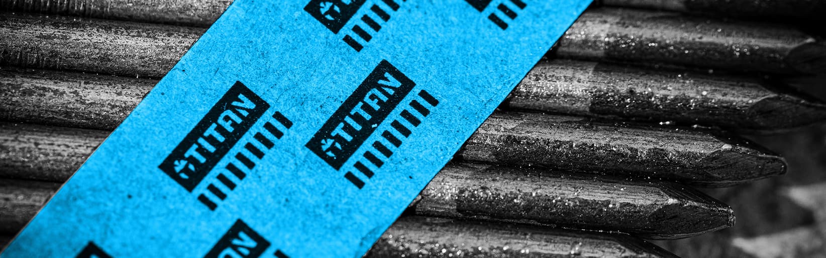 Connector Nails Macro